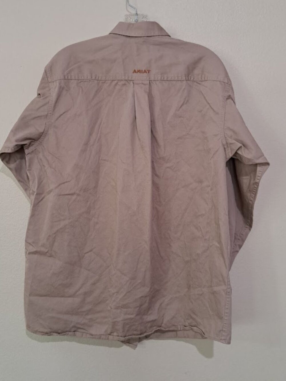 Ariat Mens Medium Button down shirt Work shirt brown khaki - Picture 5 of 6
